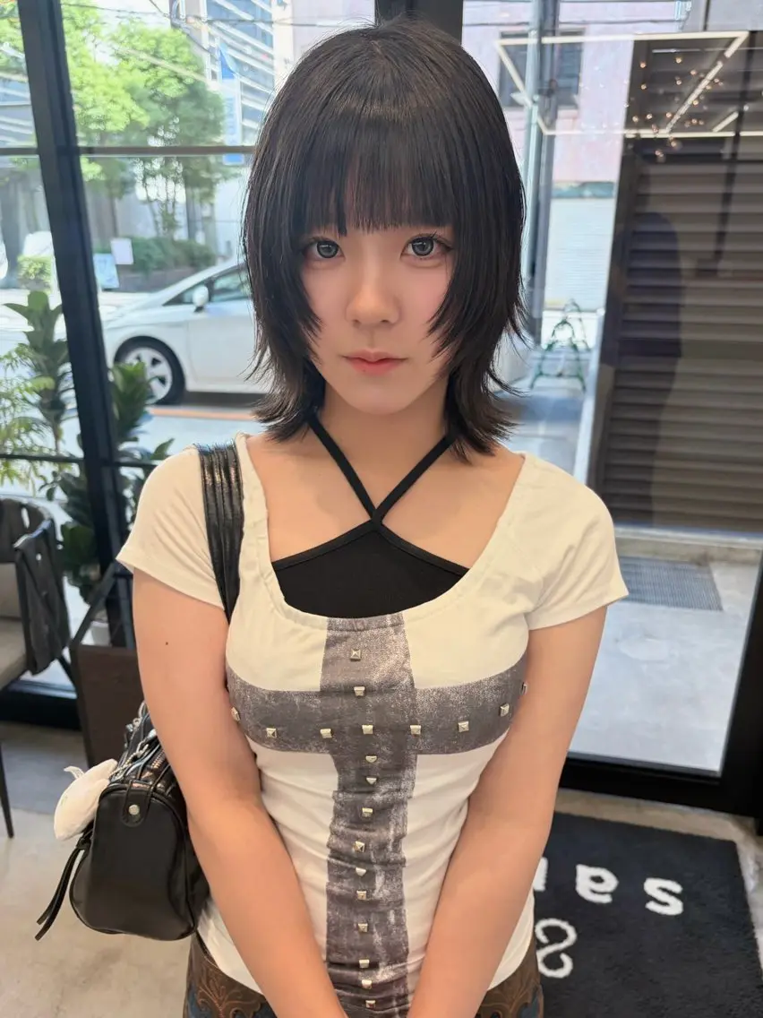 ショート 顔まわりレイヤー 顔周りカット レイヤーカット ウルフカット きたやまこう /ウルフ/レイヤーのヘアスタイル