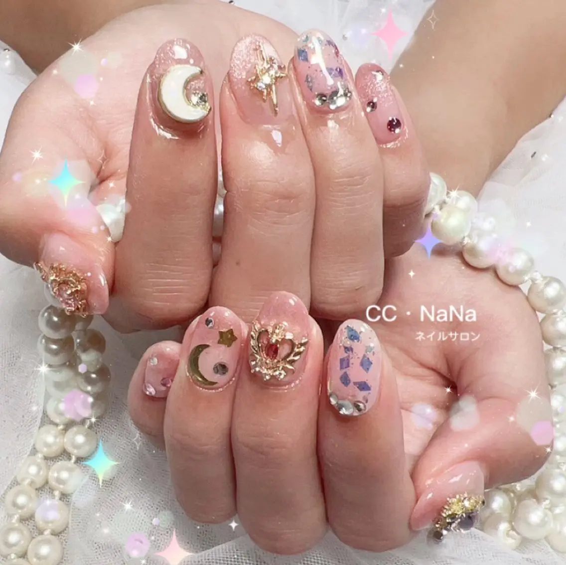 ネイル チークネイル フラッシュネイル ハート キラキラネイル 韓国ネイル ハンドネイル 💎CC・NaNa 韓国風ネイル🌙Cのネイルデザイン