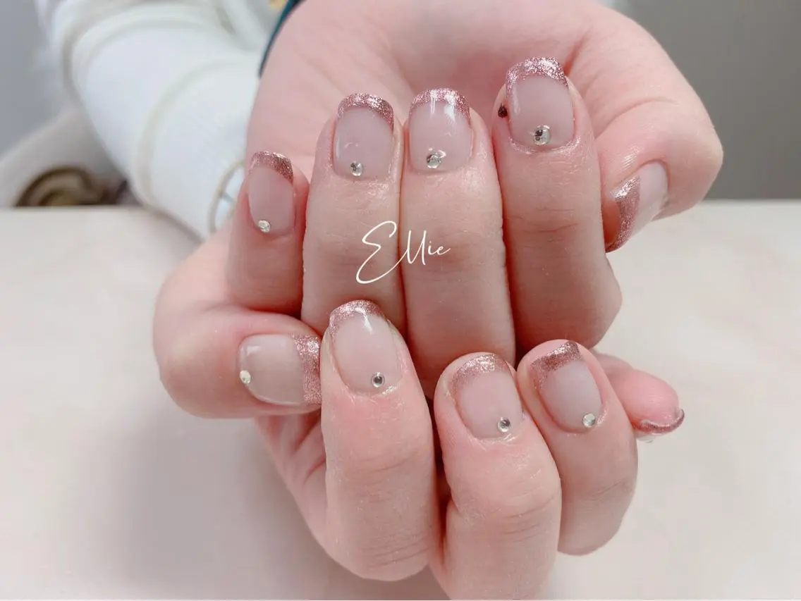 ネイル ハンドネイル ハンドケア 閨匠ビューティサロン 新橋店♡Ellieのネイルデザイン