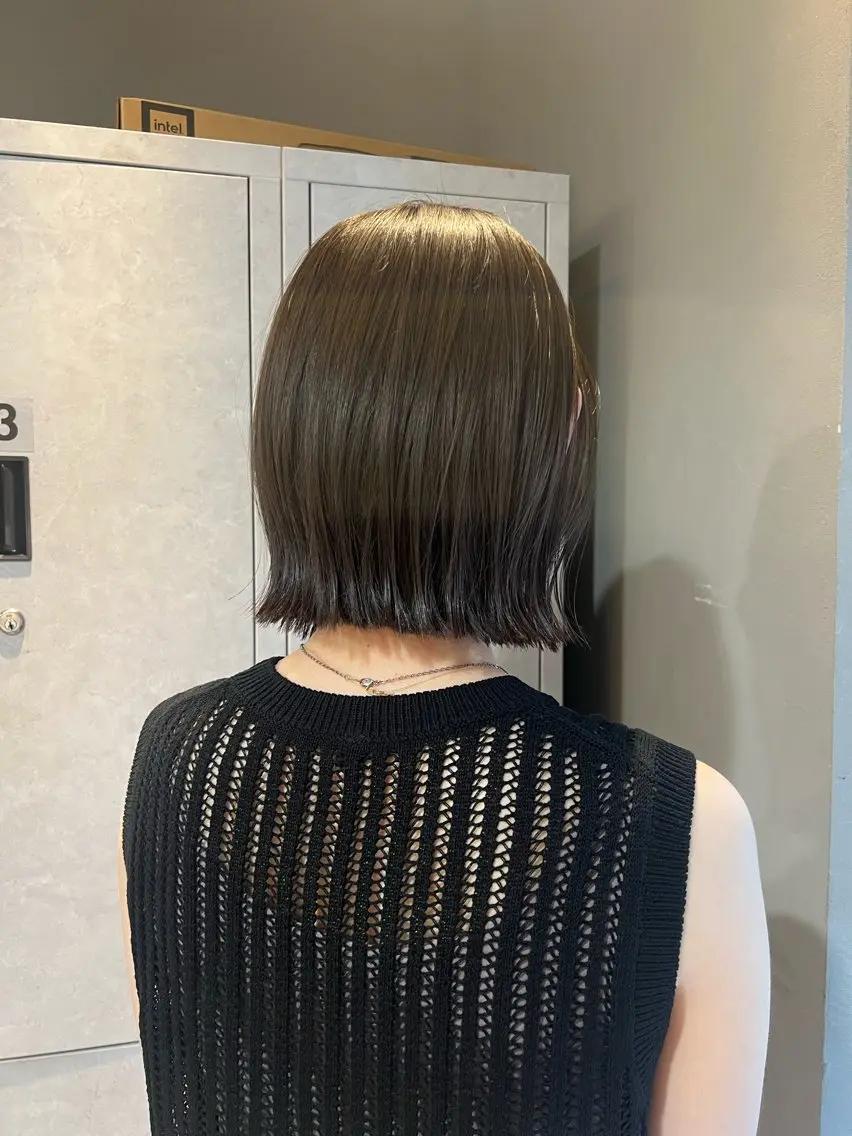 ショート カラー グレージュ ボブ カット ヘアカラー トリートメント 神戸ボブ✂️ ioe三宮/田 伸佳のヘアスタイル