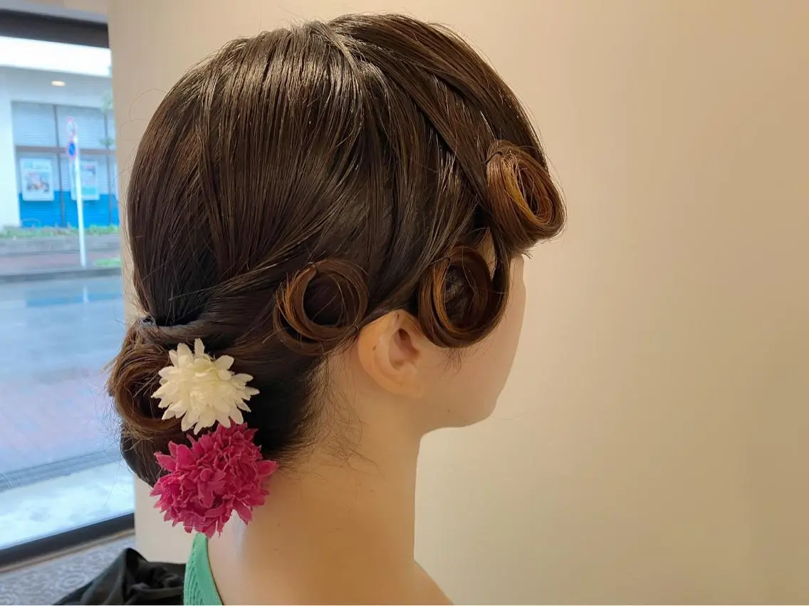 ヘアアレンジ 成人式 着物ヘア Hair&Make Nahoのマツエク・マツパデザイン