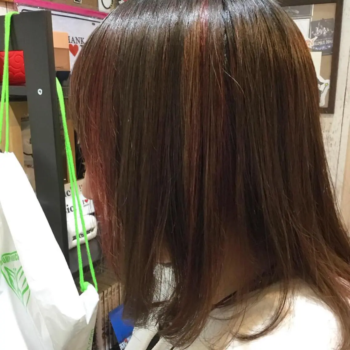 ミディアム カラー embrace エンブレイスのヘアスタイル