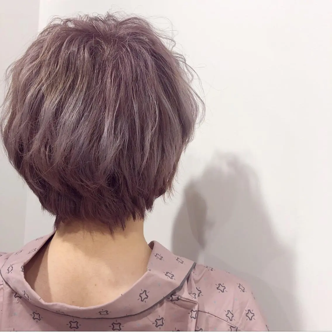 ショート カラー ベージュカラー ピンクカラー ピンクベージュ 🌷レイヤーカット/ フルキシオリ🌷のヘアスタイル