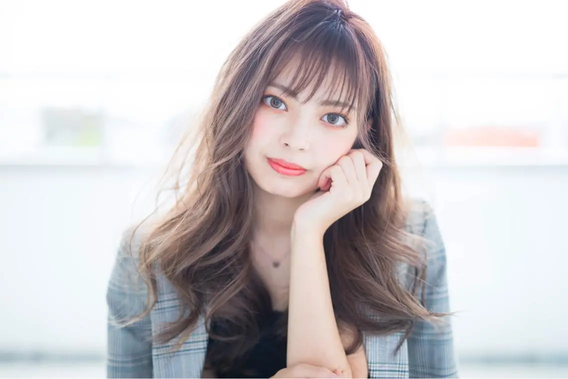 ✂️柔らかい質感に✂️小顔デザインカット+ プレミアトリートメントの写真