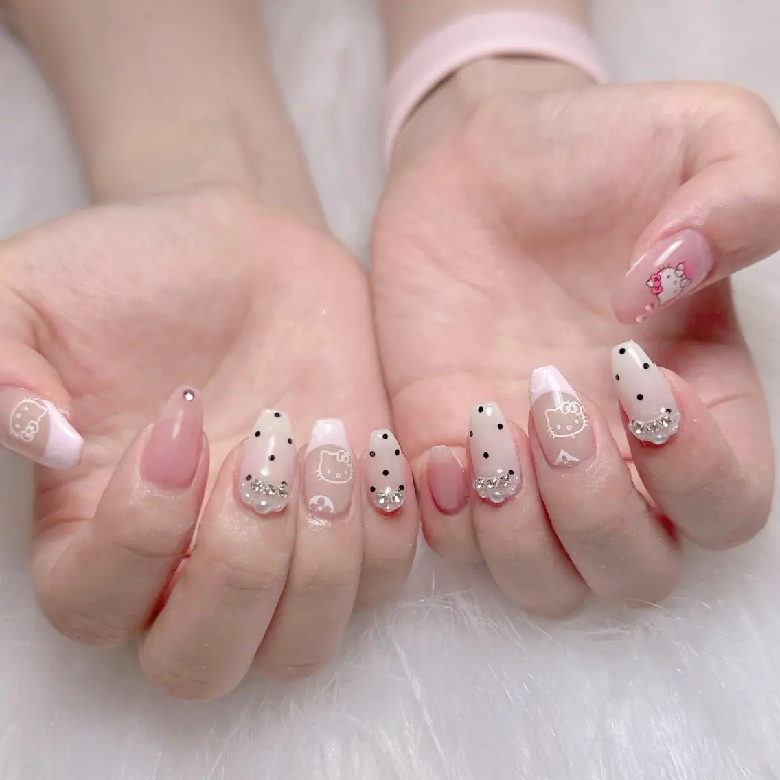 ネイル ハンドネイル Mari 🎀のネイルデザイン