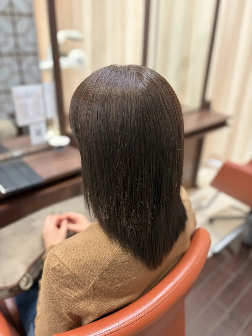 ミディアム カラー ベージュカラー オリーブベージュ 🌻トレンドカラー /艶カラー/あい🌻のヘアスタイル