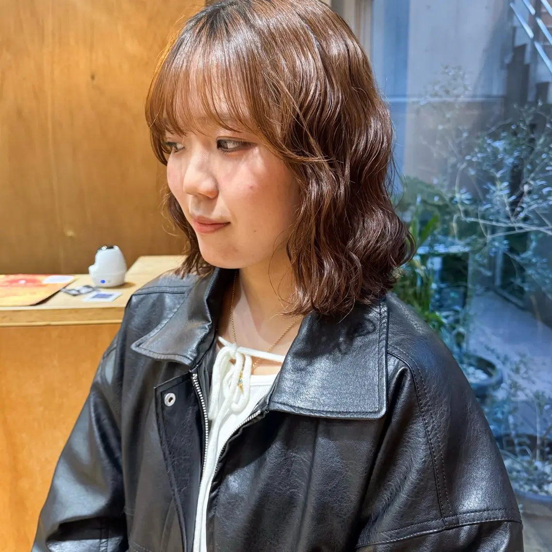 ミディアム パーマ ミディアムパーマ カット パーマ 大橋 芽衣のヘアスタイル