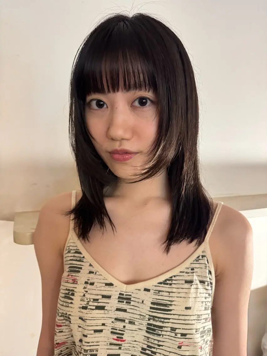 ミディアム レイヤーカット カット ヘアカラー kai🐇今泉 Musiiikのヘアスタイル