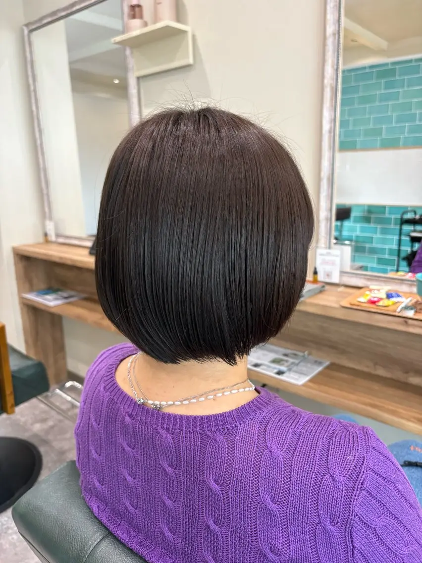 ショート ヘアカラー 安谷屋 こはるのヘアスタイル