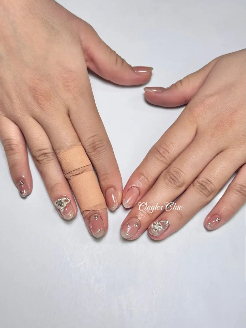 ネイル ハンドネイル ongles chicのネイルデザイン