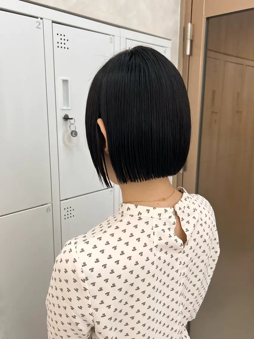 ショート ボブ カット 縮毛矯正 🎴イトウユウ🎴 ボブ特化美容師のヘアスタイル