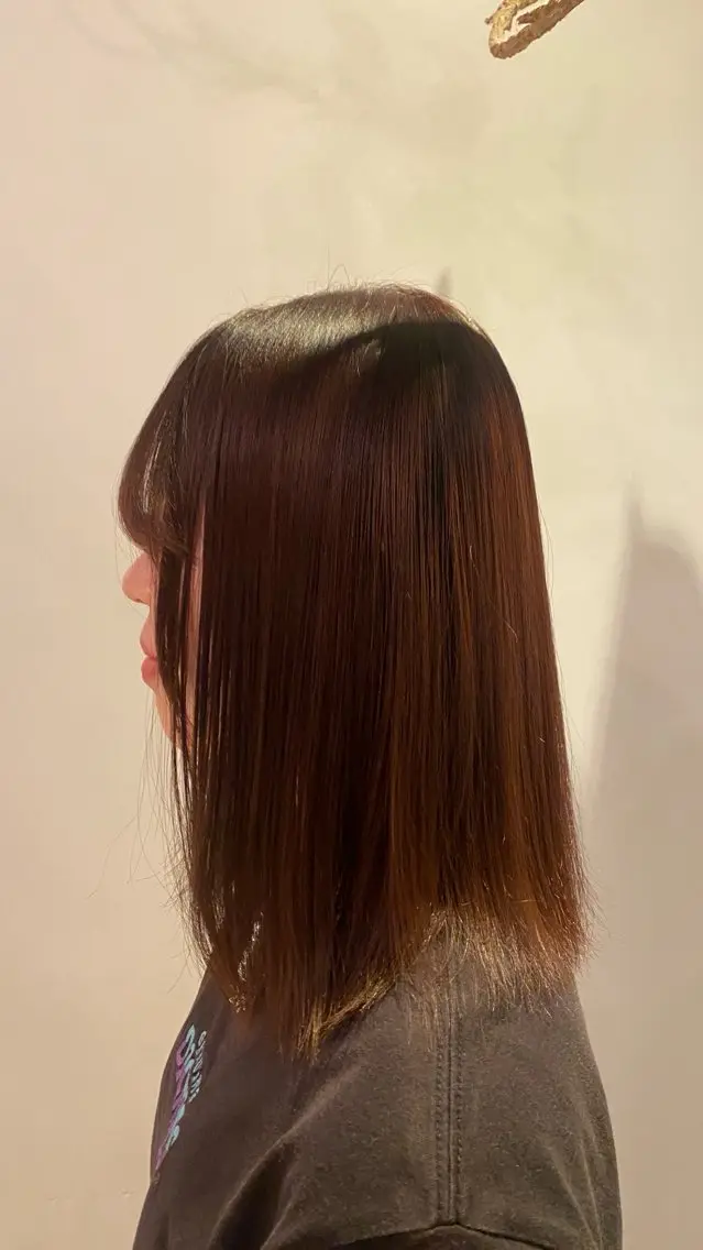 ロング カラー ブラウンカラー 安藤 舞衣のヘアスタイル