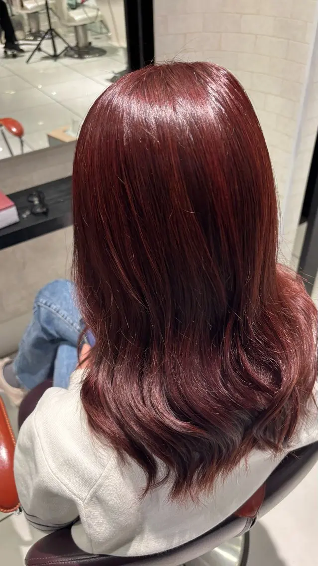 セミロング カラー H. shinkaiのヘアスタイル