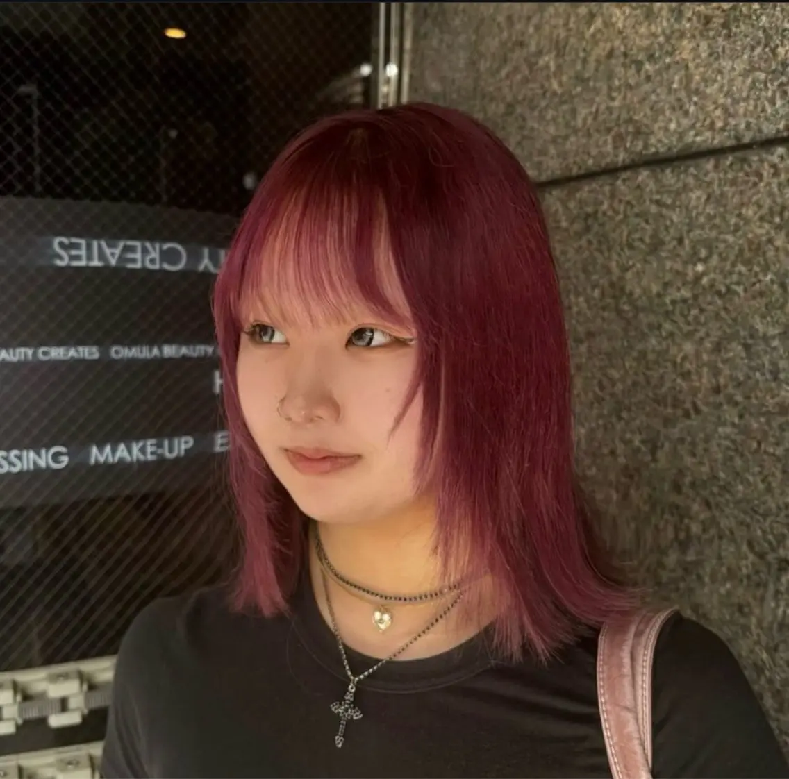 カラー カシス デザインカラー ピンクカラー ヘアカラー かわの しょーまのヘアスタイル