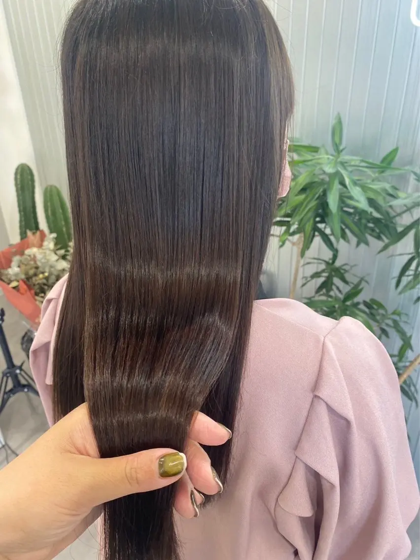 ロング パーマ カット 縮毛矯正 LOOP hairのヘアスタイル