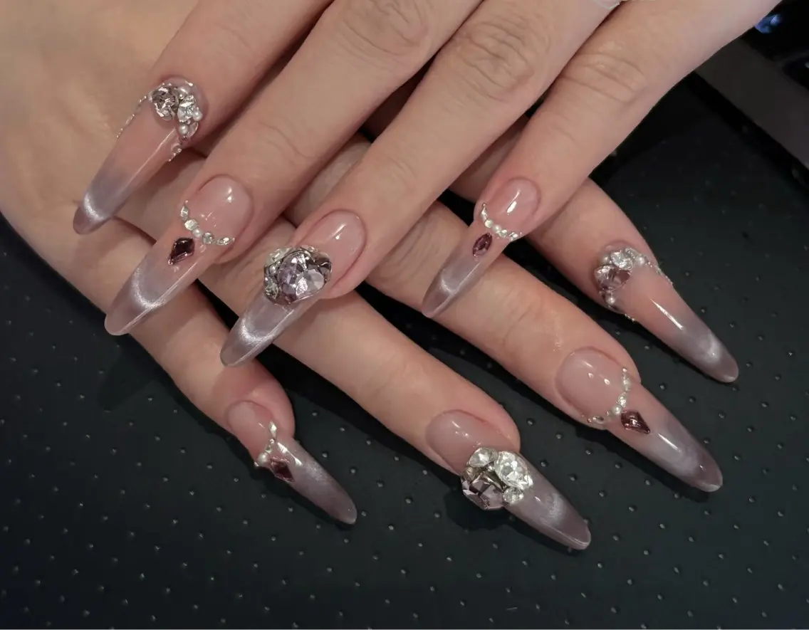 ネイル ハンドネイル ハンドケア 🍑 momo_nailのネイルデザイン