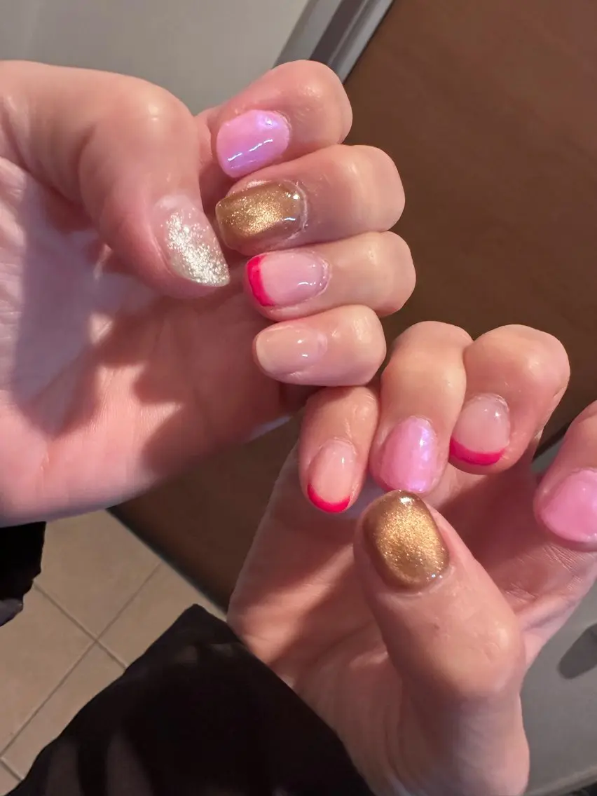 ショート Y. chihoのネイルデザイン