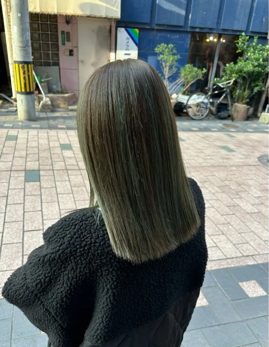 カラー オリーブカラー eMu🎀 🤍MIYU🤍のヘアスタイル