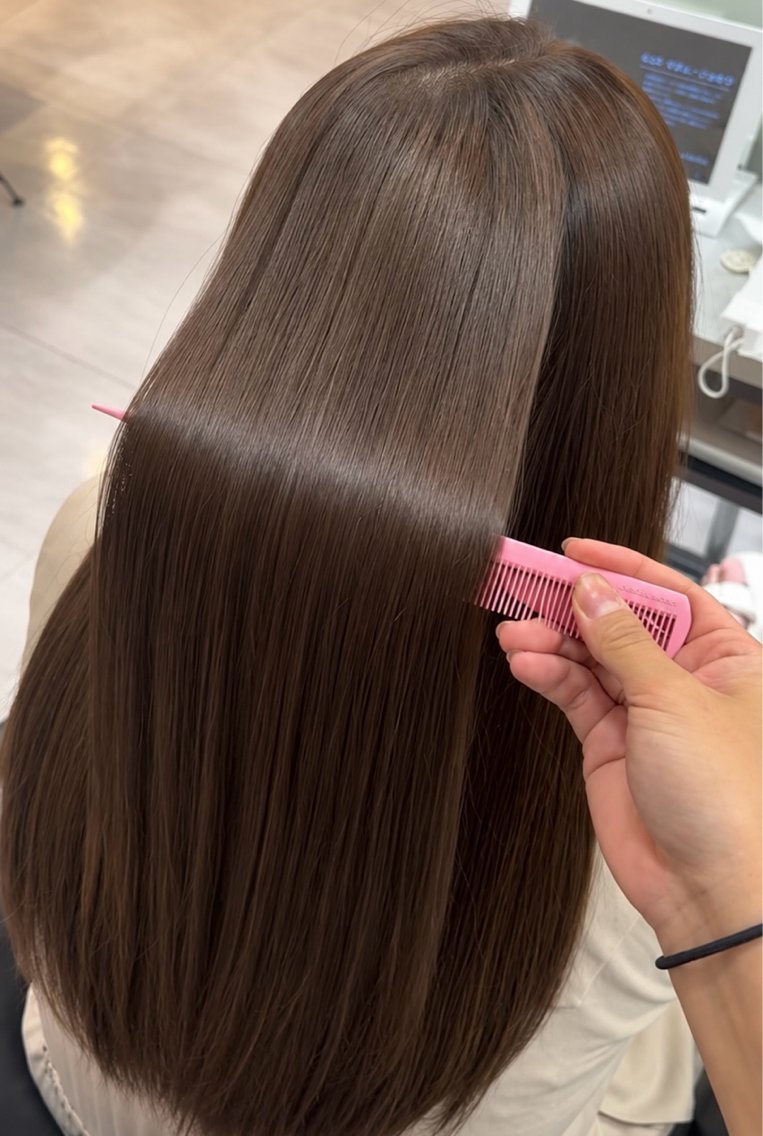 ロング ハッシュカット 髪質改善 レイヤーカット 縮毛矯正 トリートメント ヘアカラー 🌙髪質改善カラー Momoka🦋のヘアスタイル