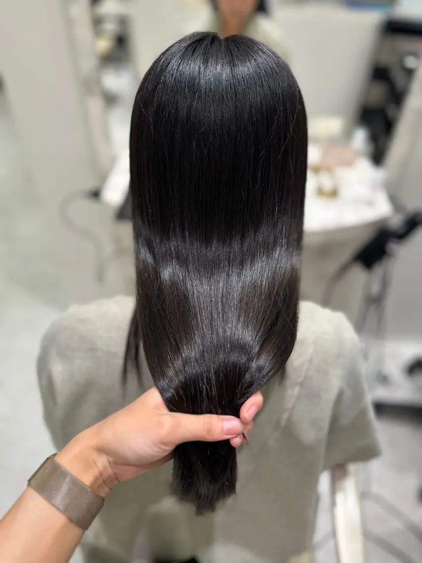 ロング カラー カット ヘアカラー トリートメント 韓国レイヤー✨ yasuko銀座のヘアスタイル