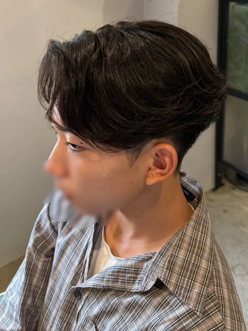 ショート パーマ メンズ 高橋 奎太のヘアスタイル