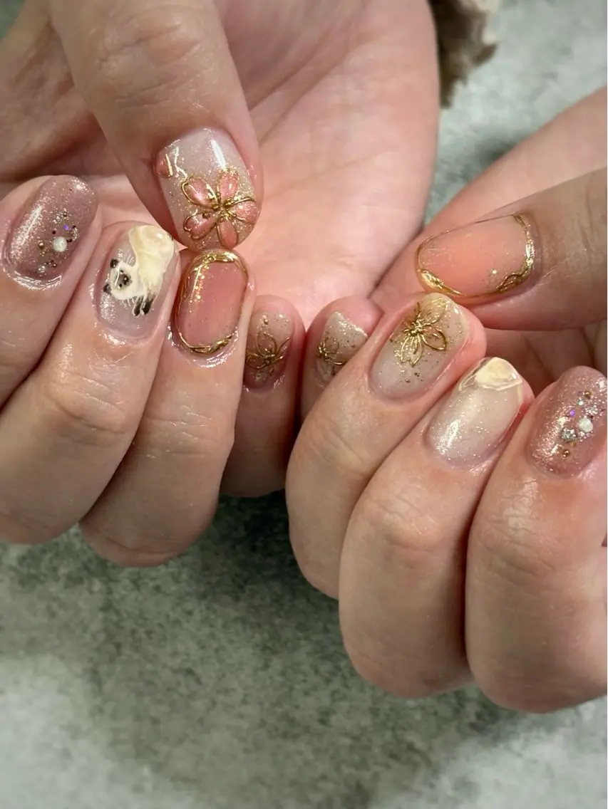 ネイル FIORITURA Maikoのネイルデザイン