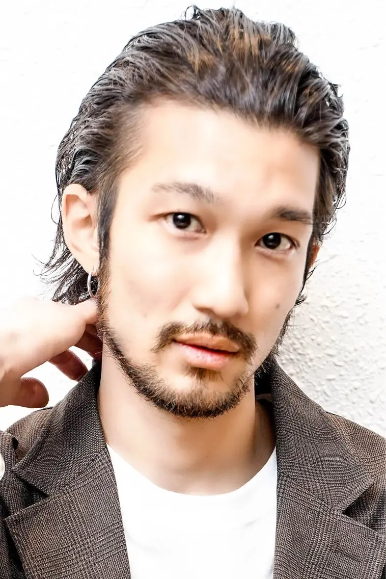 メンズ アップバング ビジネス 七三 刈り上げ メンズ専門美容室 JR宝塚駅徒歩1分のヘアスタイル