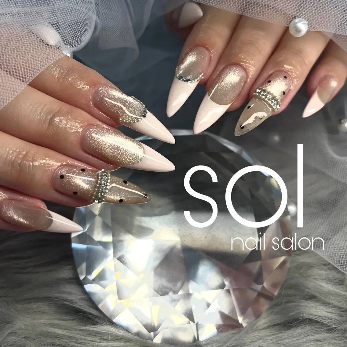 ネイル ハンドネイル sol manakaのネイルデザイン