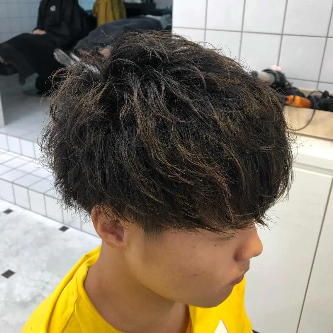 ショート カラー パーマ メンズ ベージュグレージュ 💕しゅーじ💕のヘアスタイル