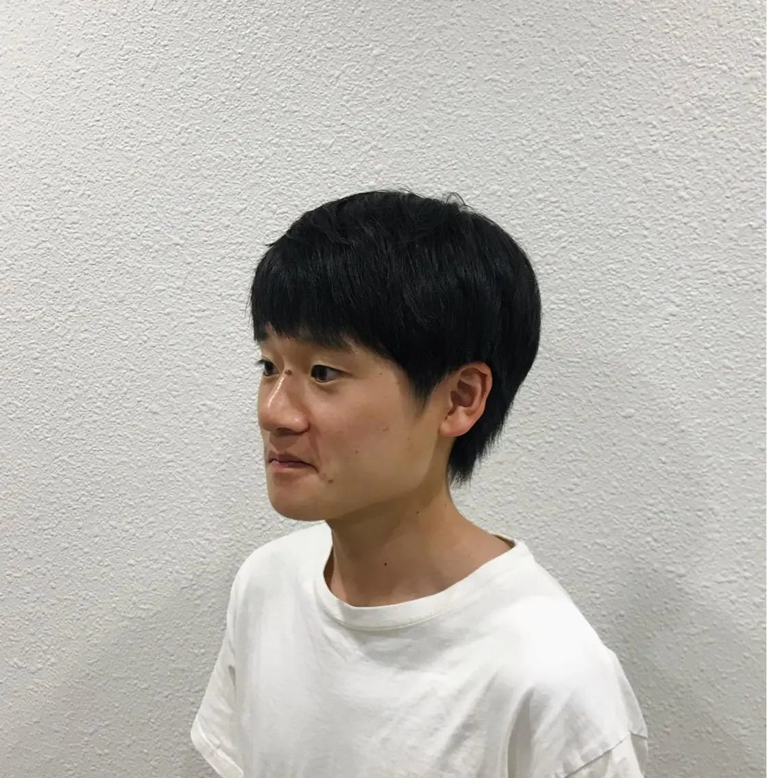 ショート メンズ 刈り上げ 石田 有矢のヘアスタイル