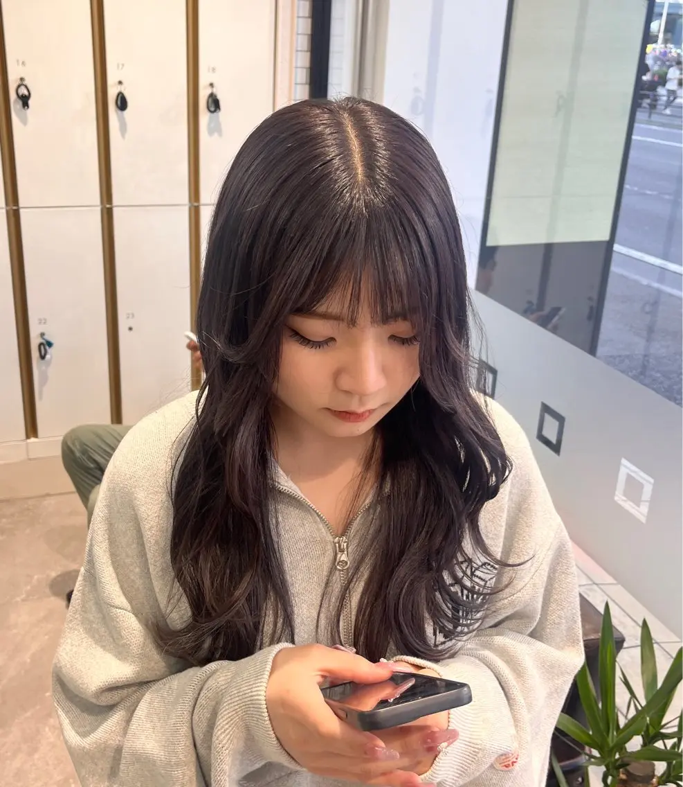 ロング カラー ブリーチ 透明感カラー ラベンダーカラー ヘアカラー mitsuki🎀 ブリーチ/エクステのヘアスタイル
