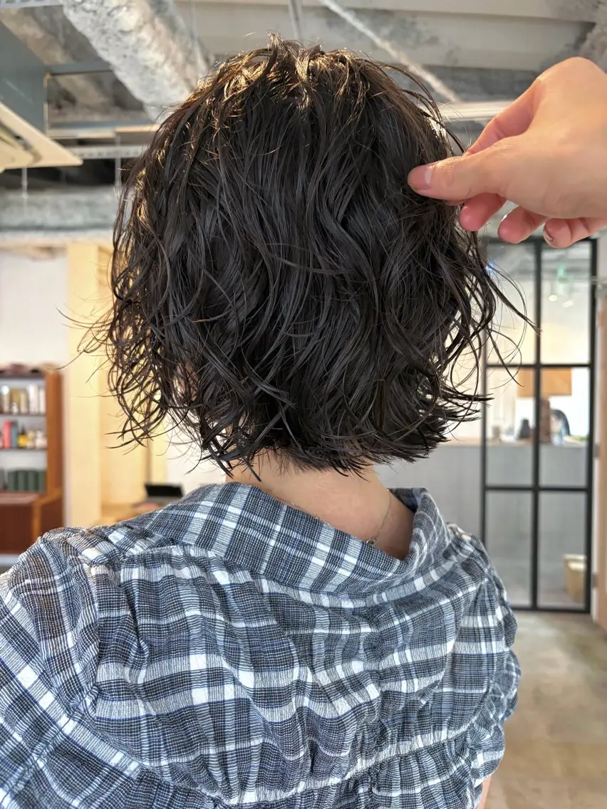 ミディアム パーマ ミディアムパーマ ボブ レイヤーカット カット パーマ yu maのヘアスタイル