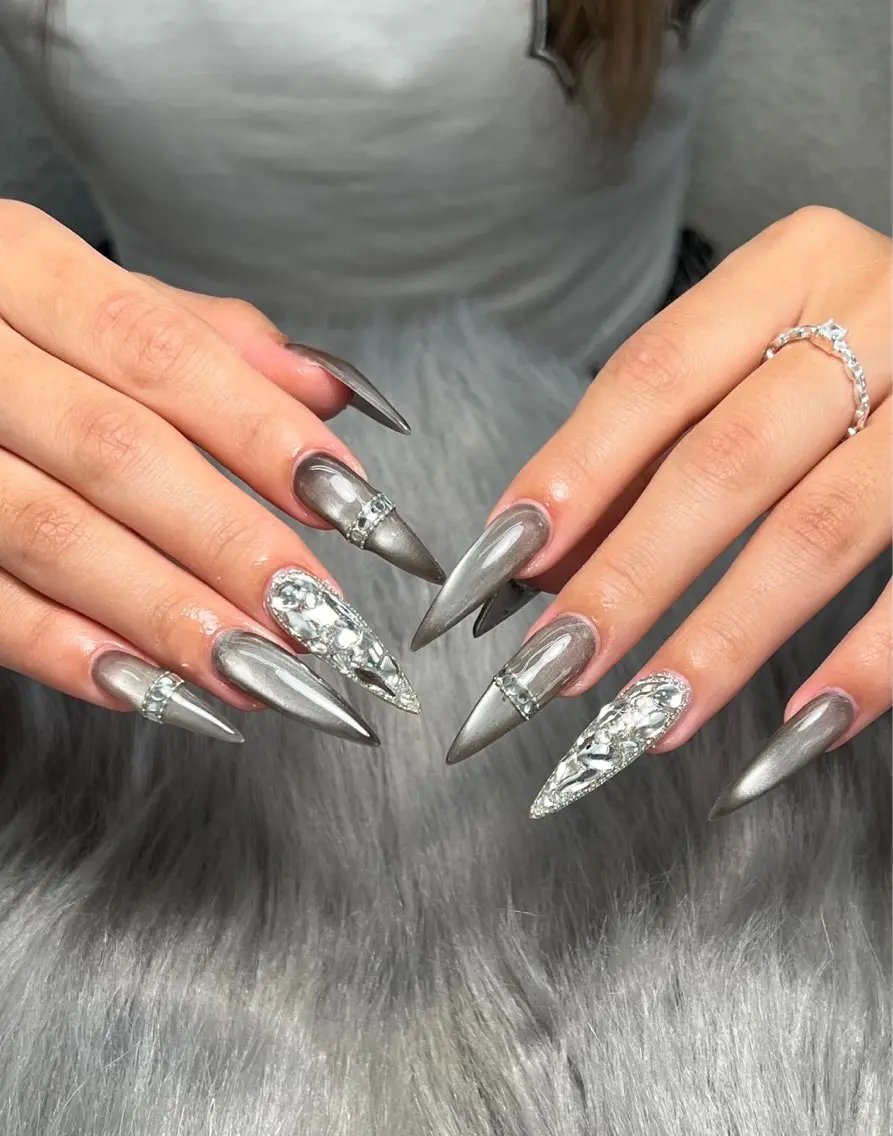 ネイル アートネイル ジェルネイル 韓国ネイル ニュアンスネイル ハンドネイル Luna Nail.Novaのネイルデザイン