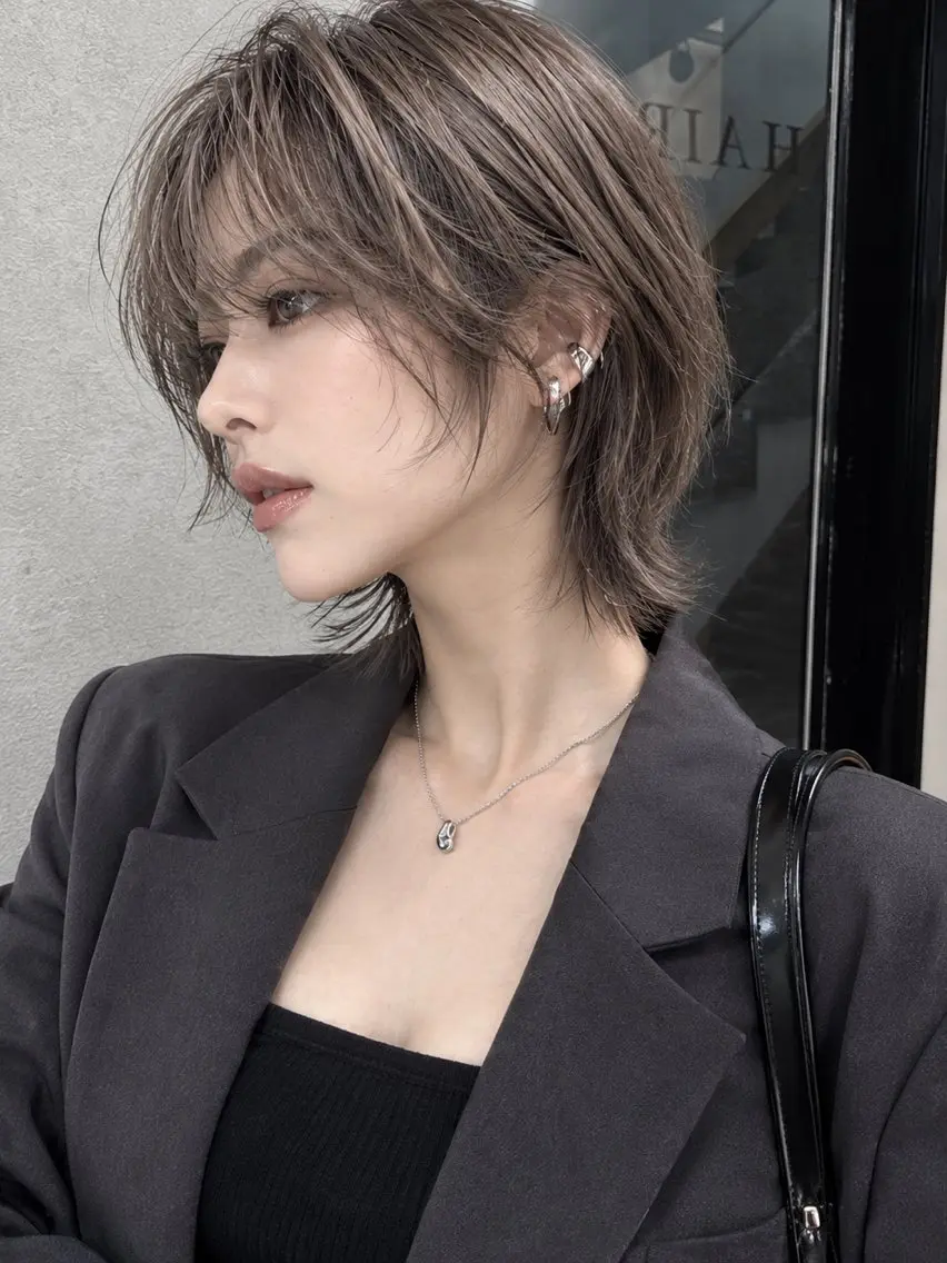 ショート ショートレイヤー アッシュ アッシュブラウン レイヤーカット ショートヘア カット 山下強 ショート/ ボブ/レイヤーのヘアスタイル