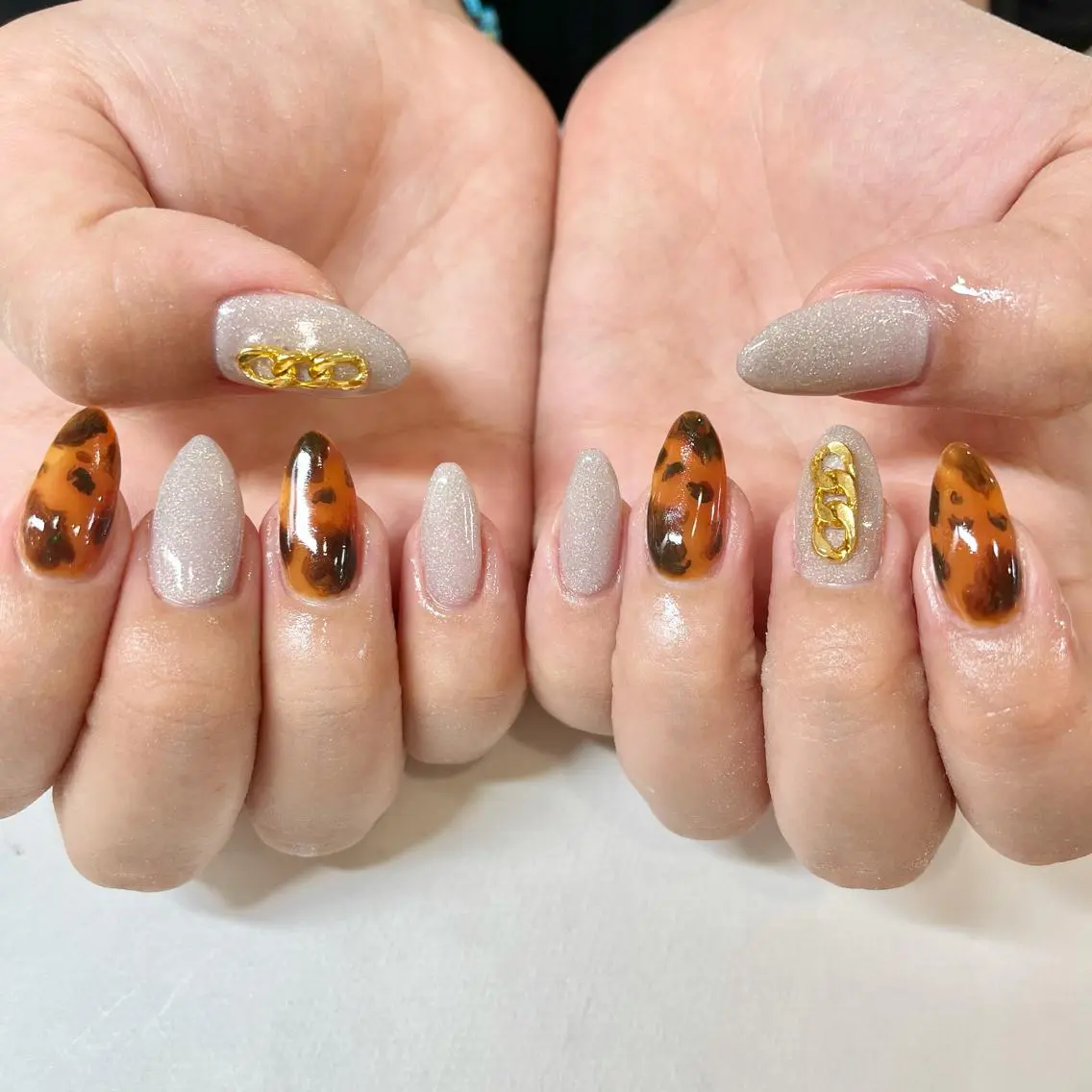 ネイル べっ甲ネイル ハンドネイル フットネイル 🎀AYAKO 🎀中韓ネイルのネイルデザイン