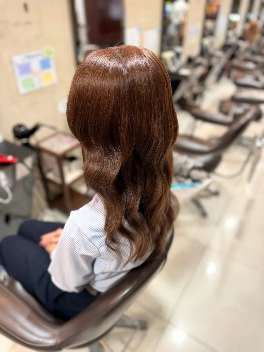 ロング カラー ヘアカラー 🤍カラーモデル /RURI🩶のヘアスタイル