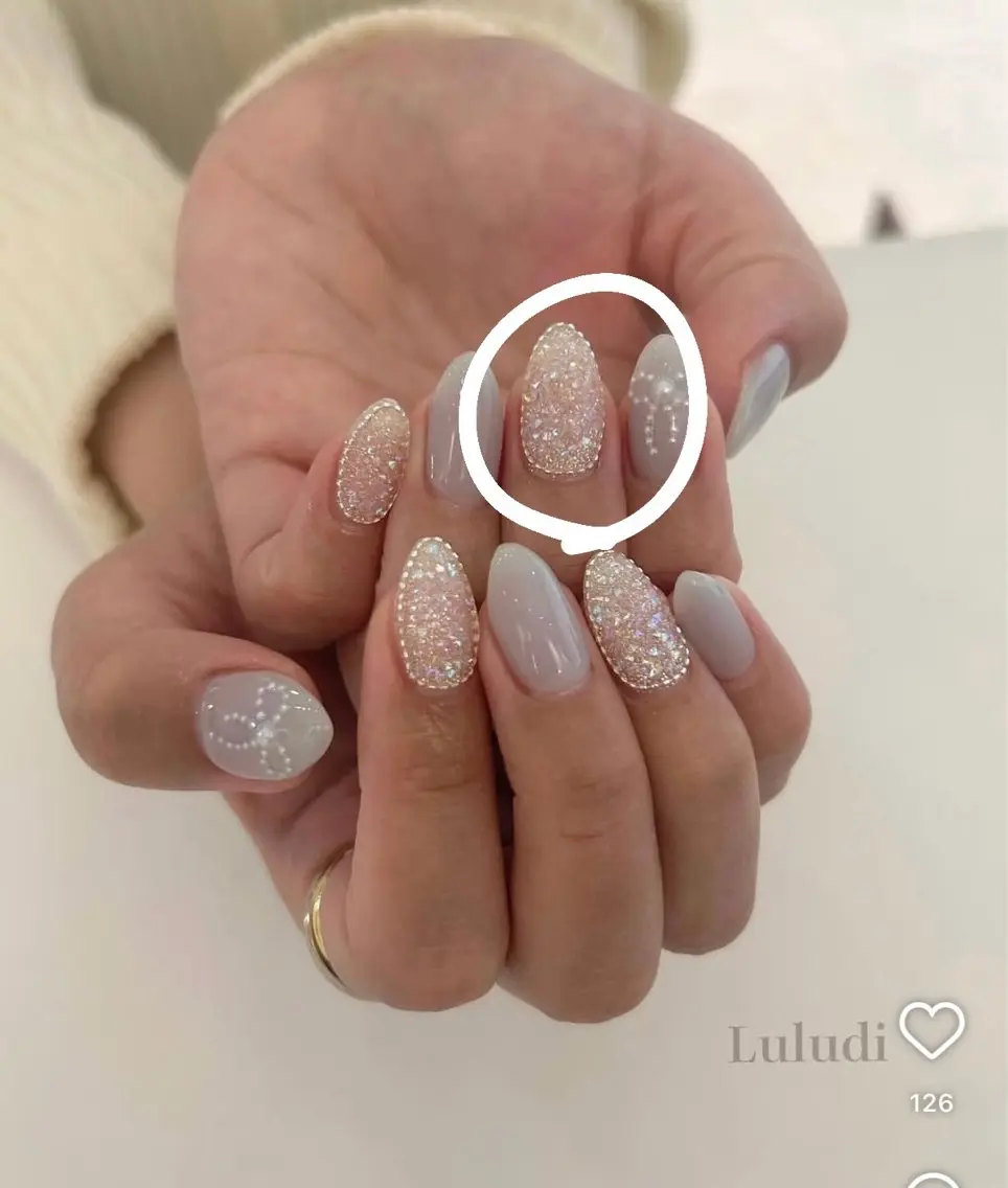 ワンカラー+一本ピクシーの写真