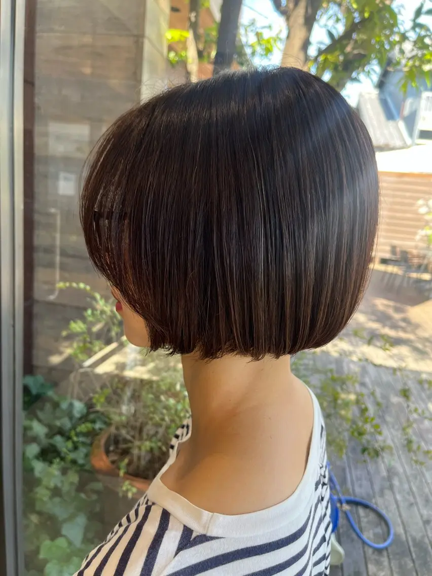 ショート ボブ 赤み消しカラー 🩵かりんのヘアスタイル