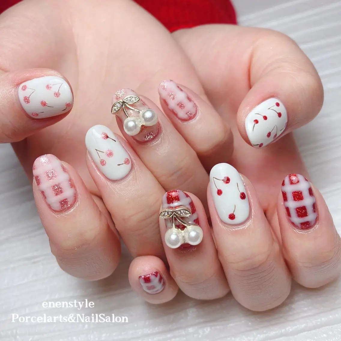 ミディアム ネイル 🐾enen style 🐾のネイルデザイン