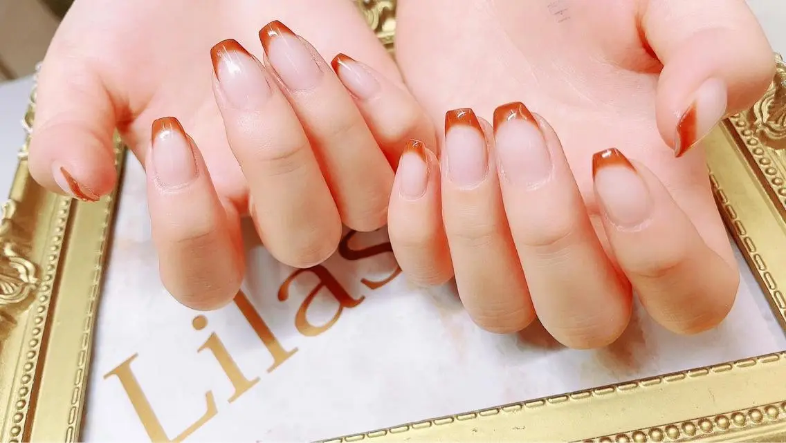 ネイル フレンチネイル ジェルネイル ハードジェル ロングネイル パステルネイル Lilas Nailのネイルデザイン