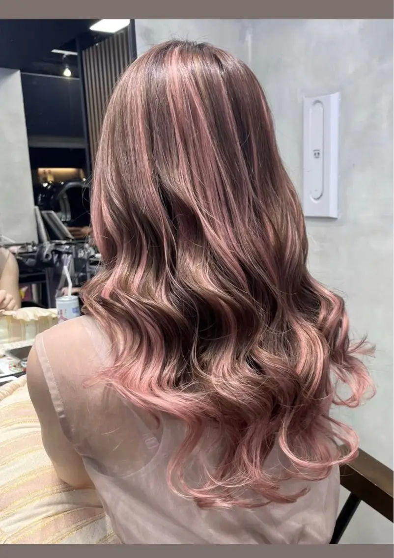 セミロング エクステ ハイライト ボブカット艶髪 矯正濱川響太のヘアスタイル