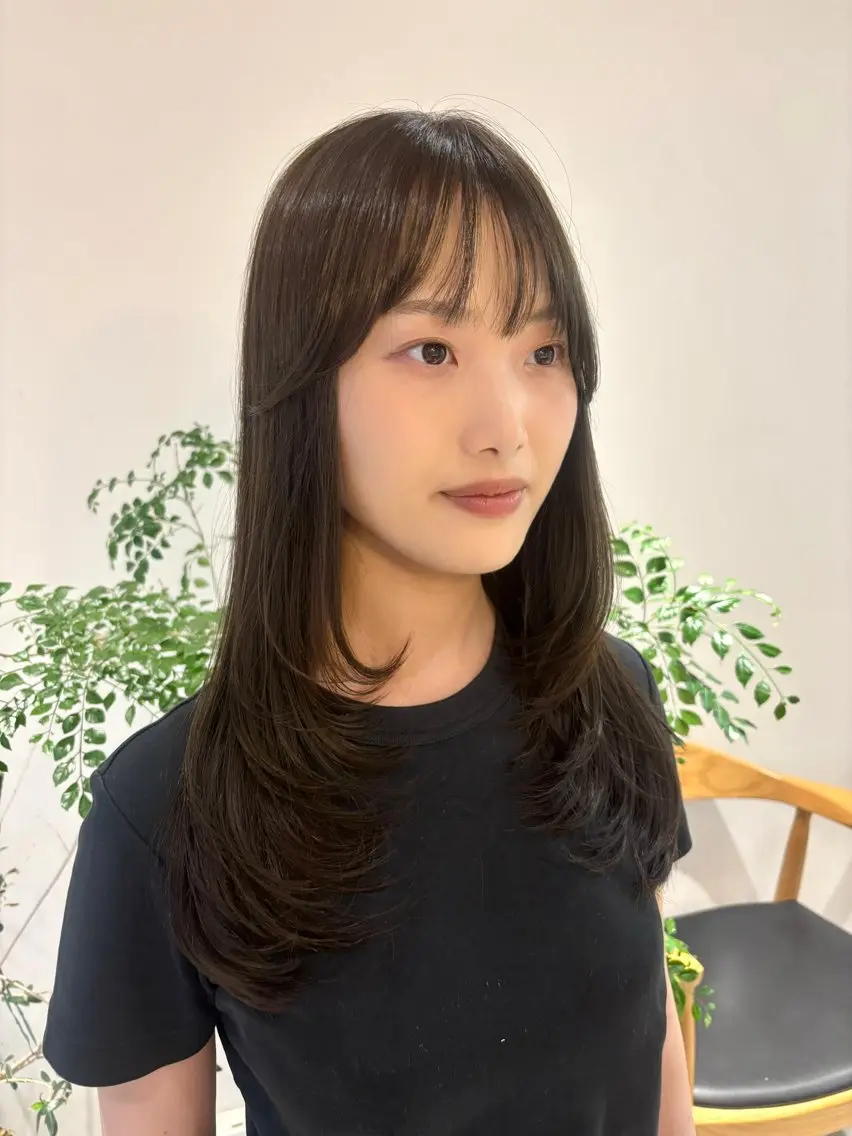 ロング カラー ヘアアレンジ ベージュカラー オリーブベージュ ハイレイヤー レイヤーカット 透明感カラー/ レイヤーkotonoのヘアスタイル