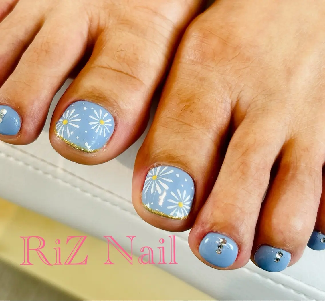 ネイル アートネイル フットネイル フットネイル RiZ nail salonのネイルデザイン
