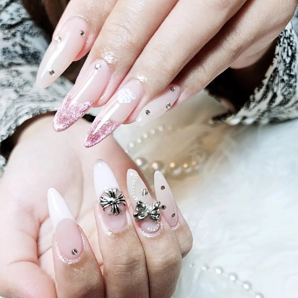 ネイル 🍭Yun nail hyejin🌸のネイルデザイン