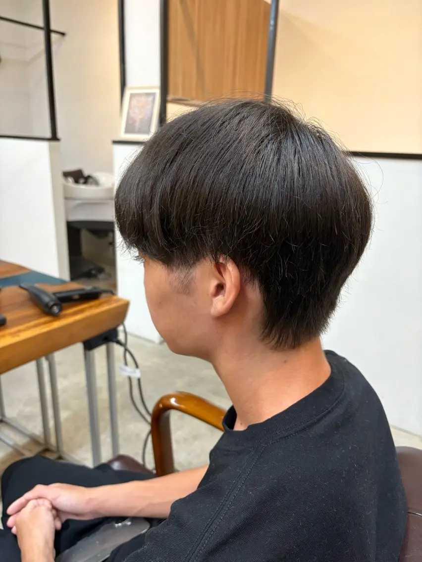 ショート メンズ マッシュ 刈り上げ カット 吉沢 史翔のヘアスタイル