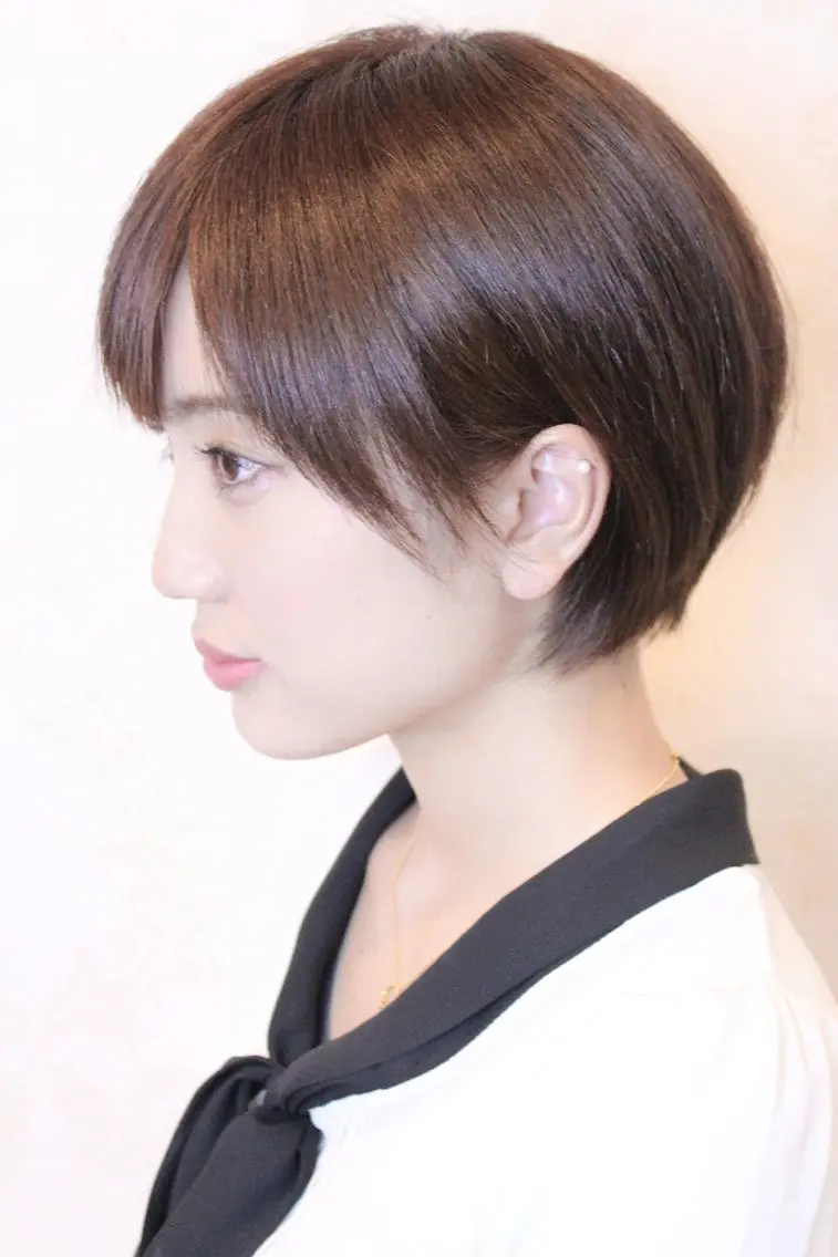 ショート カラー ブラウンカラー ショコラブラウン ショートヘア 伊藤 功士のヘアスタイル