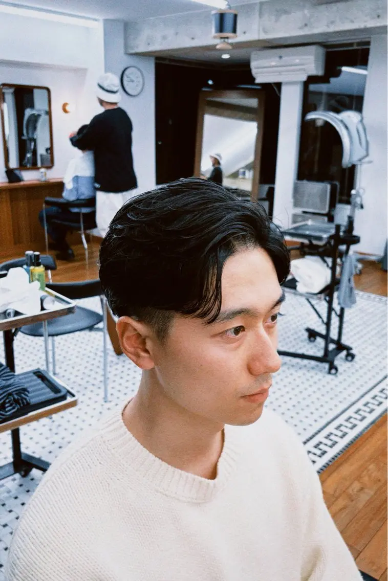 ショート メンズ センターパート スパイキーショート ショートヘア メンズカット 髙橋創のヘアスタイル