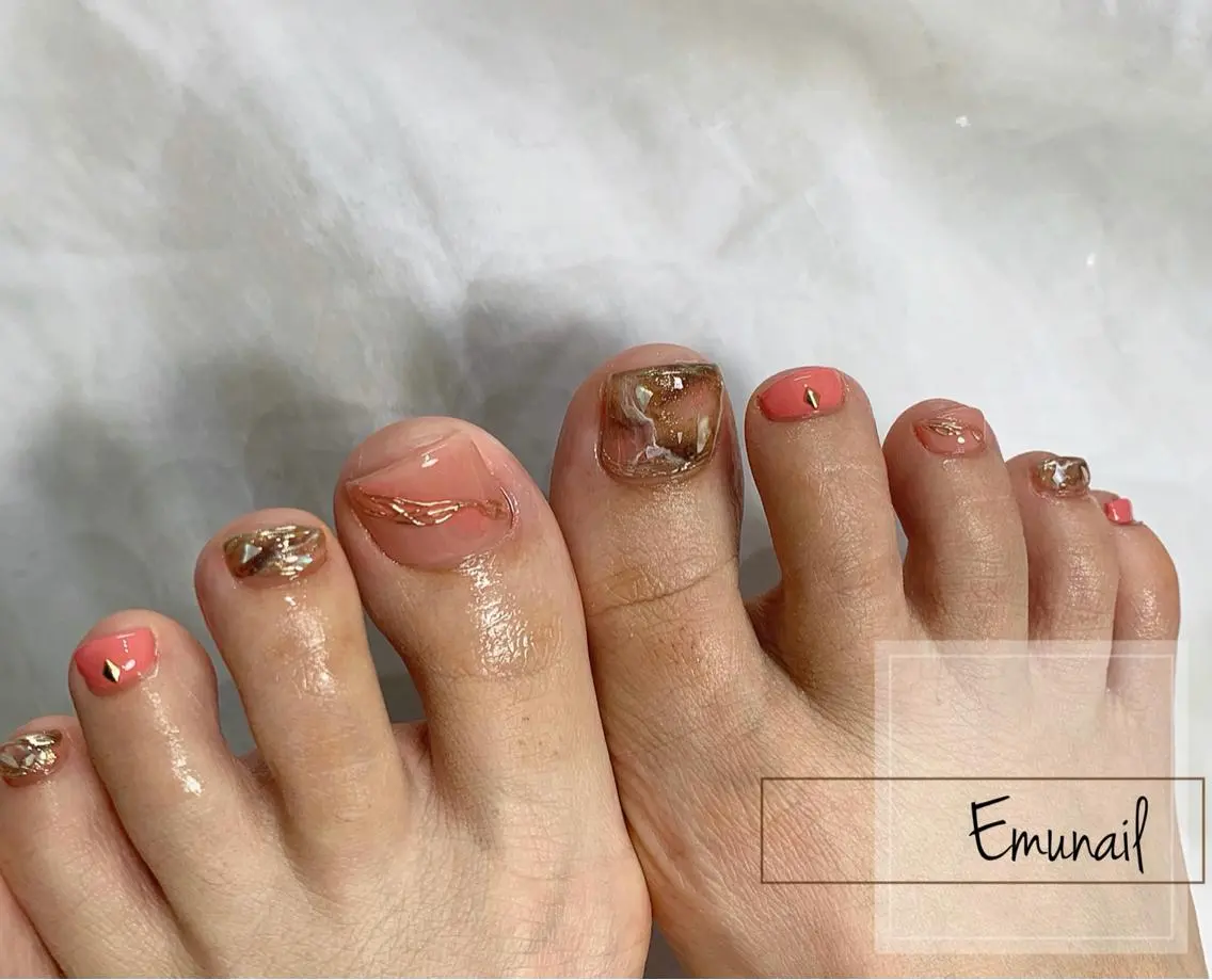 ネイル フットネイル Emu Nailのネイルデザイン