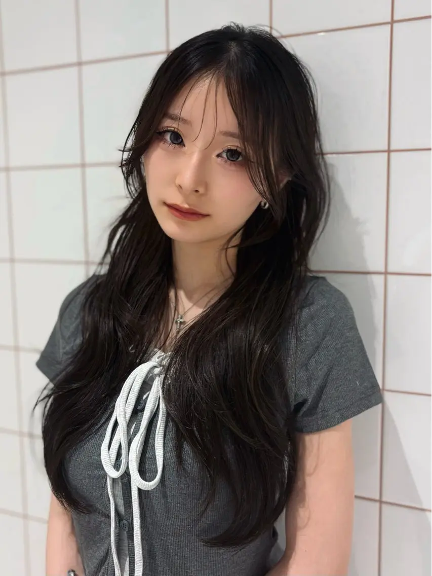 【人気No.1メニュー✨】🎵デザイン似合わせカット0円＋透明感カラー＋髪質改善トリートメント🎵の写真