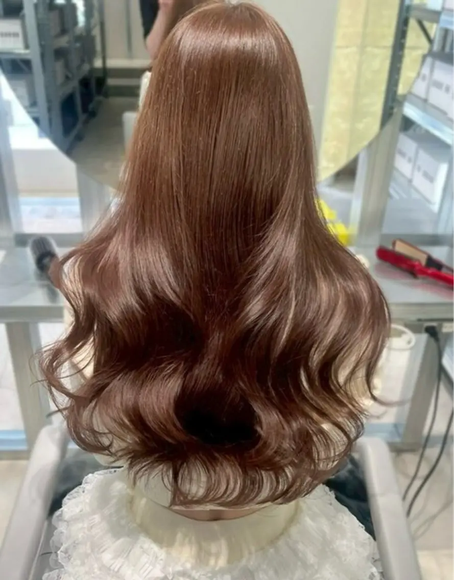 ロング カラー ヘアカラー トリートメント mana /韓国風レイヤーのヘアスタイル